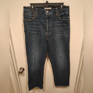 Levi's Women's Dark Wash Ribcage Straight Button Fly Jeans Sz 32 Casual Work